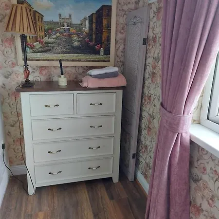 Luglass House Blueball